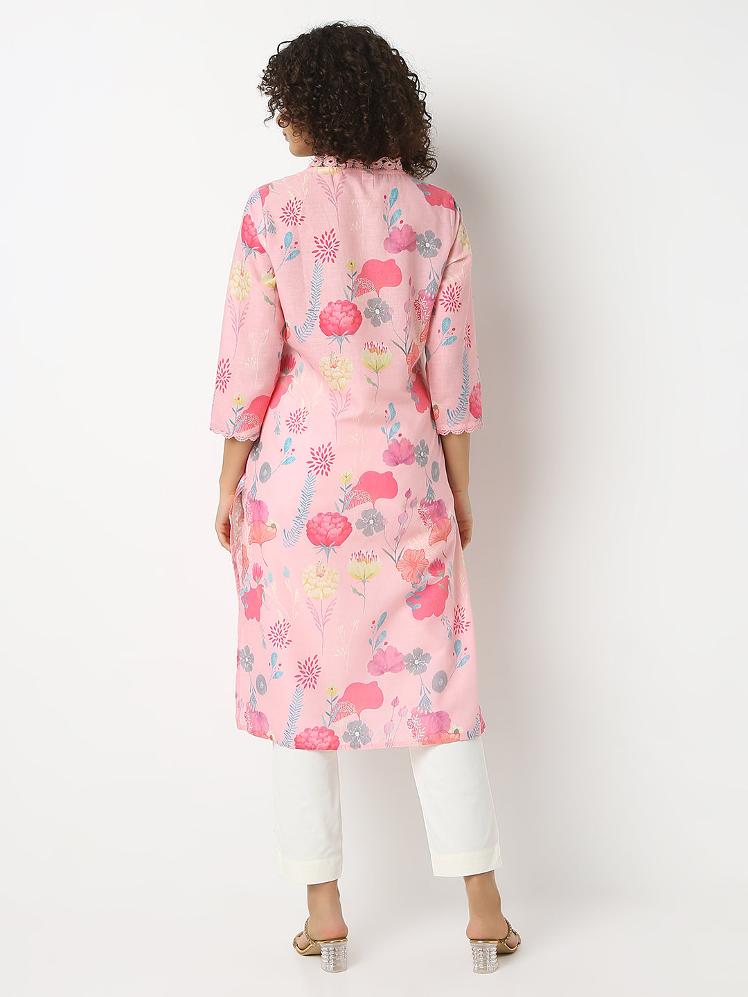 Regular Fit Printed V-Neck Three-Fourth Sleeve Kurta