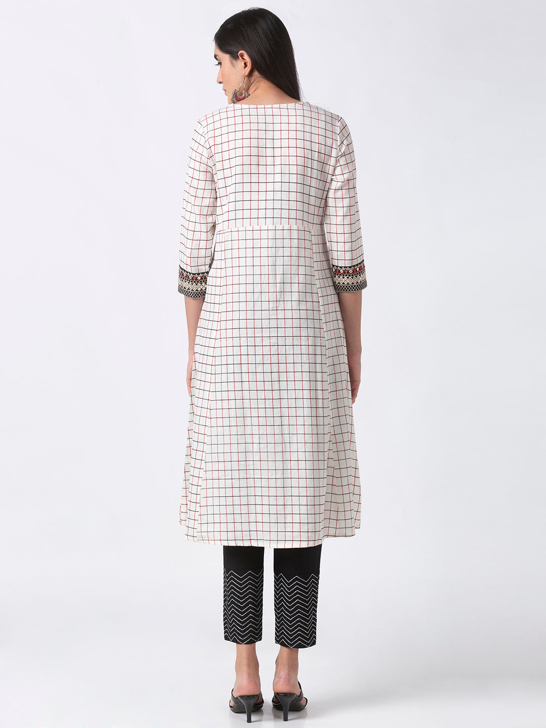 Women A Line Three-Fourth Ecru Kurta