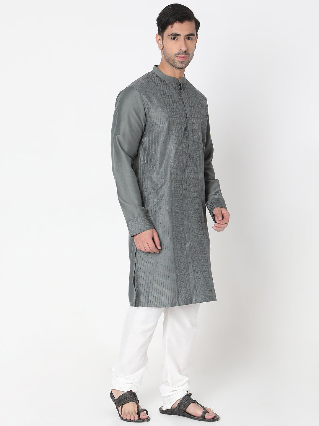 Regular Fit Embellished Kurta