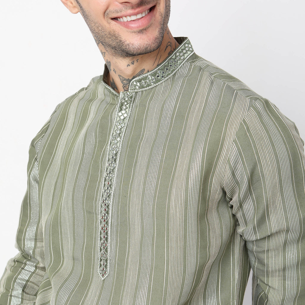 Slim Fit Striped Kurta