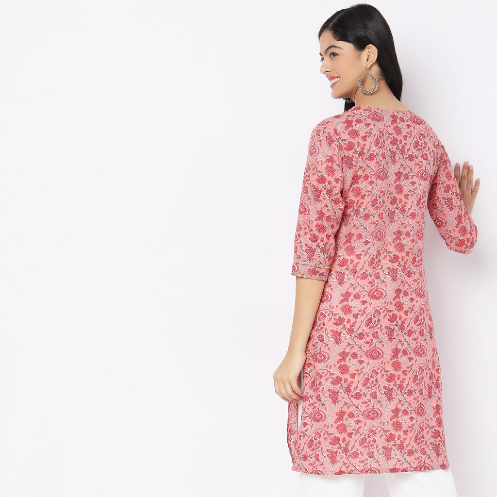 Straight Fit Floral Kurta