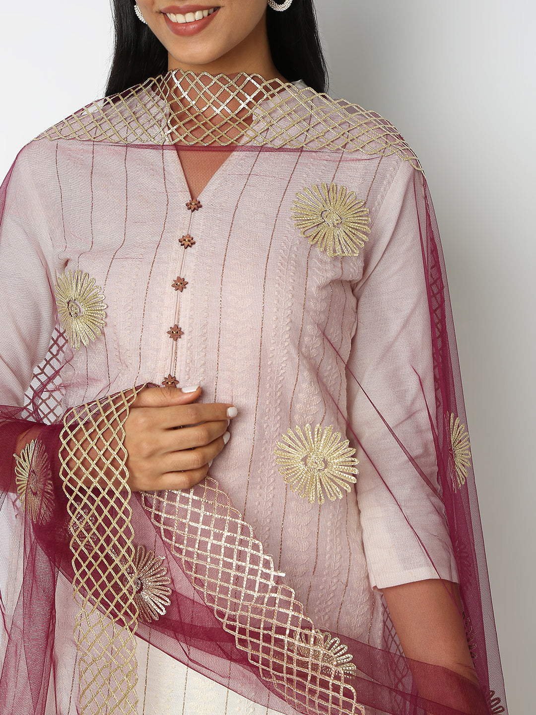 Regular Fit Embroidered Dupatta