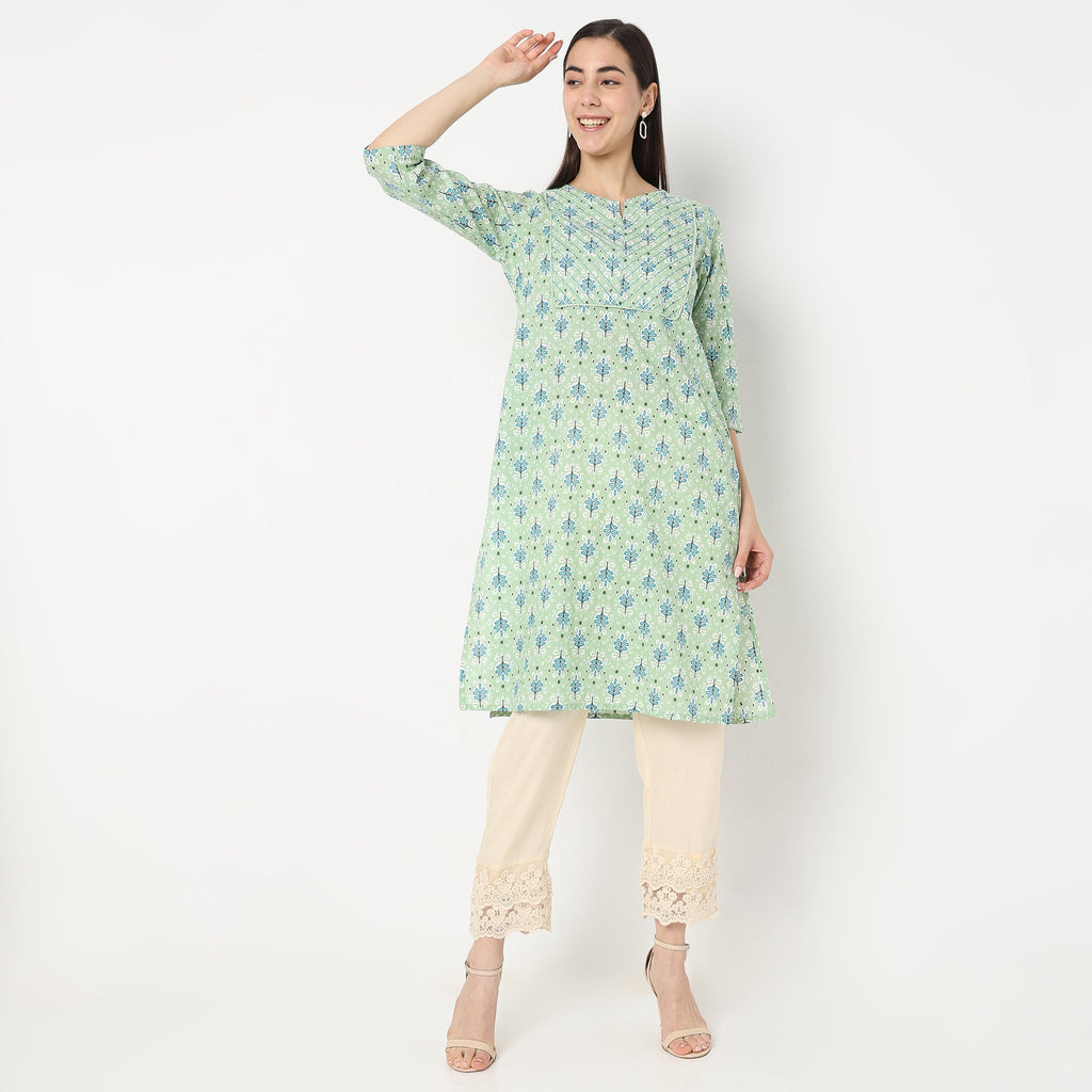 Straight Fit Printed Kurta