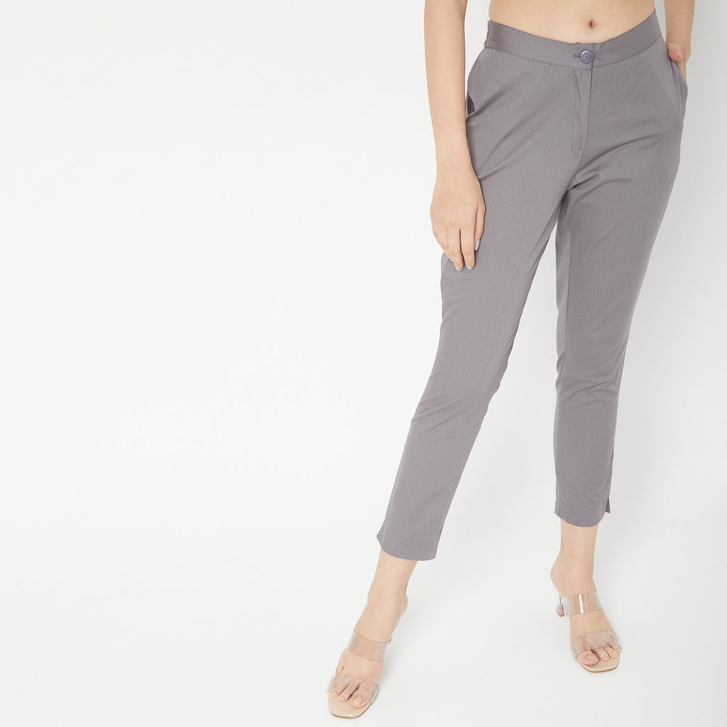 Regular Fit Solid Mid Rise Pants