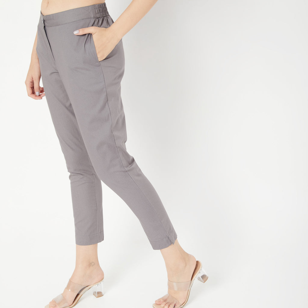 Regular Fit Solid Mid Rise Pants