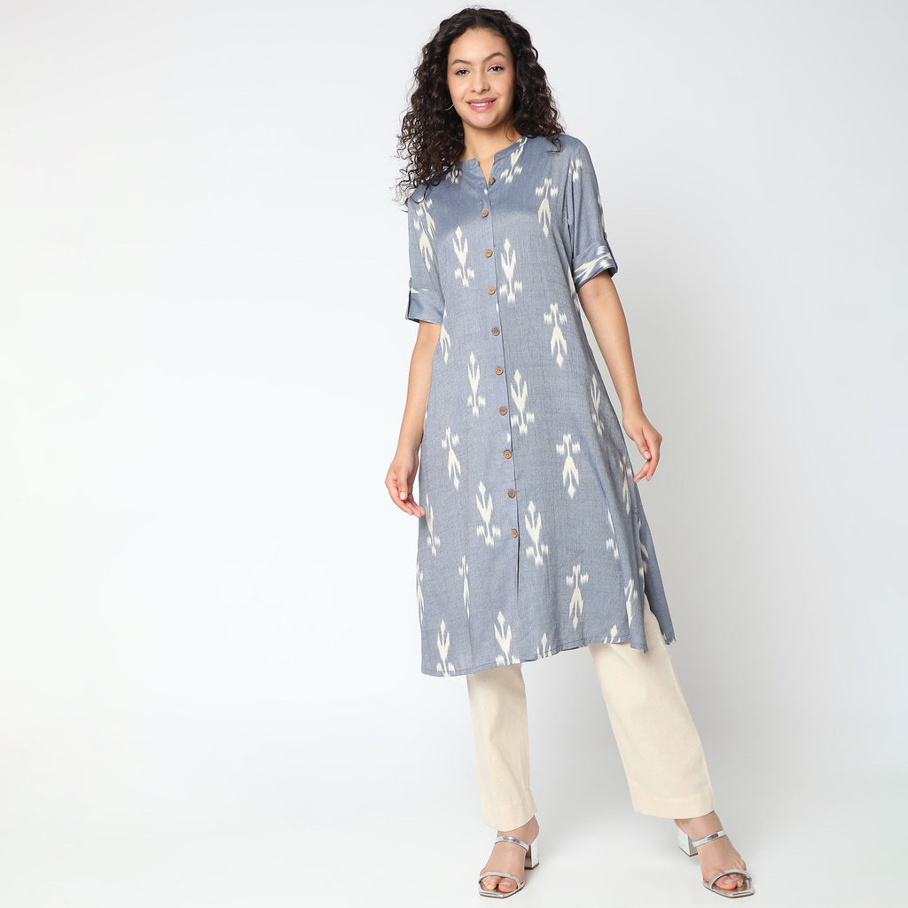 Women Wearing Flare Fit Printed Kurta