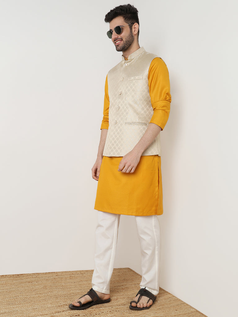 Jacquard Straight Sleeveless Jacket