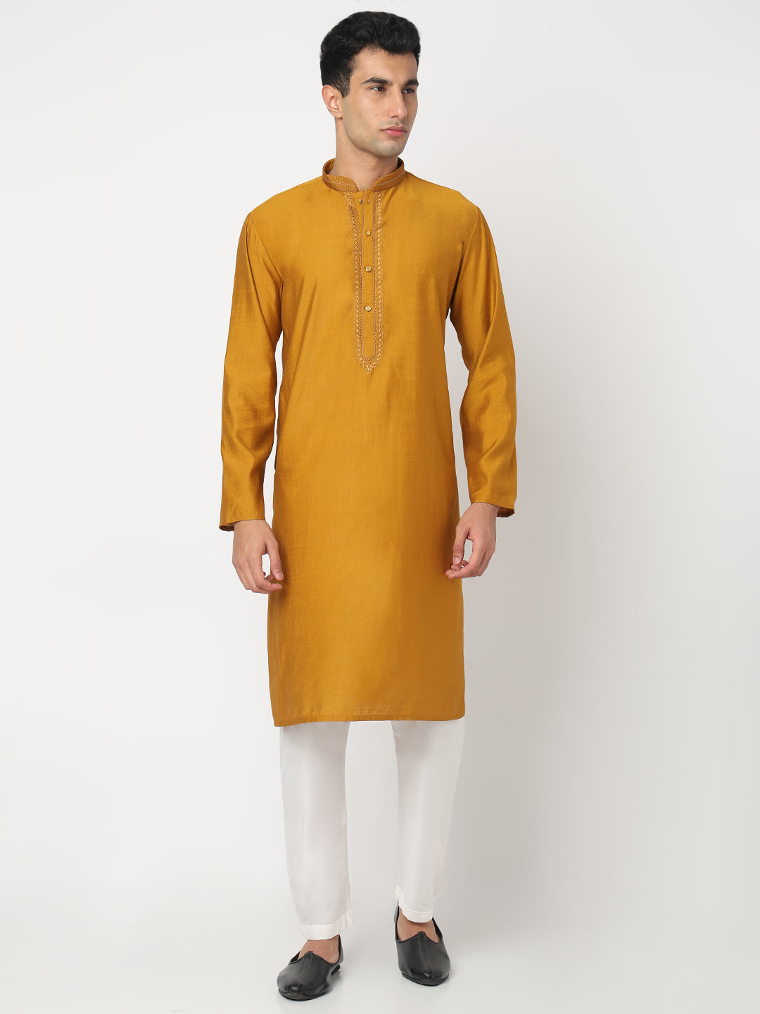 Solid Straight Kurta and Pant Set