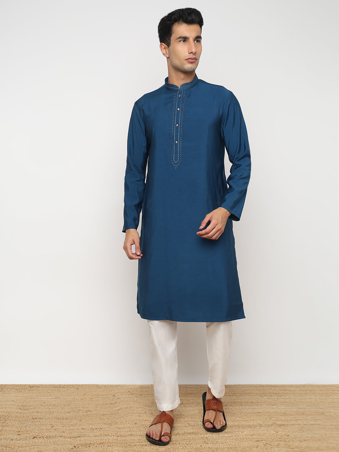 Solid Straight Kurta and Pant Set