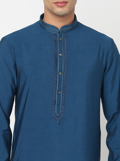 Solid Straight Kurta and Pant Set