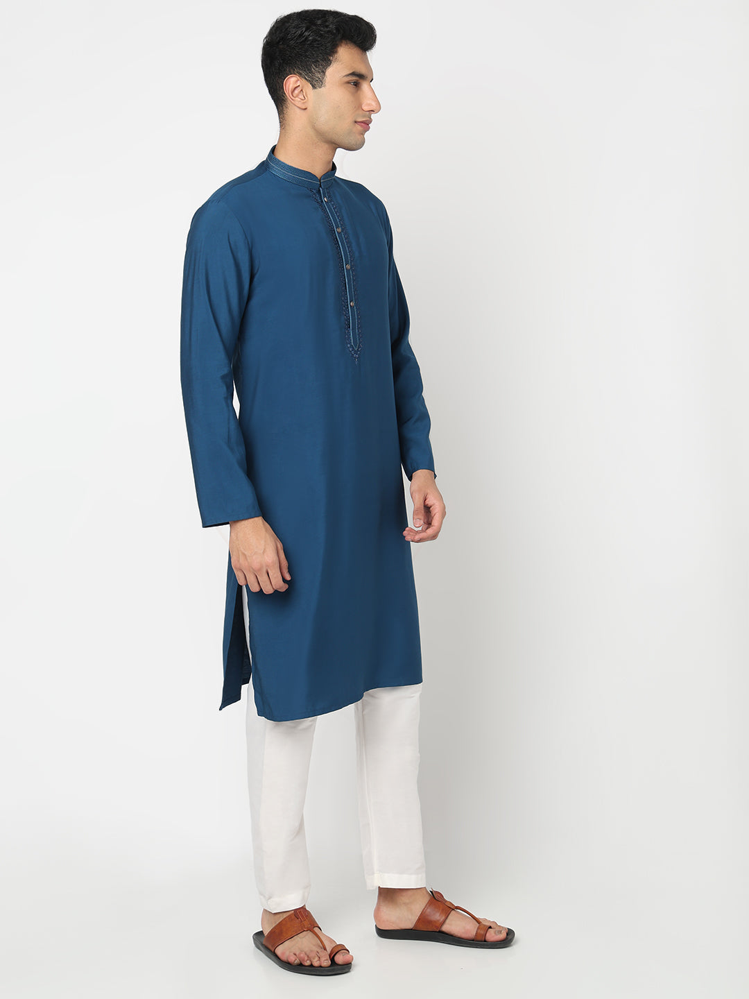 Solid Straight Kurta and Pant Set