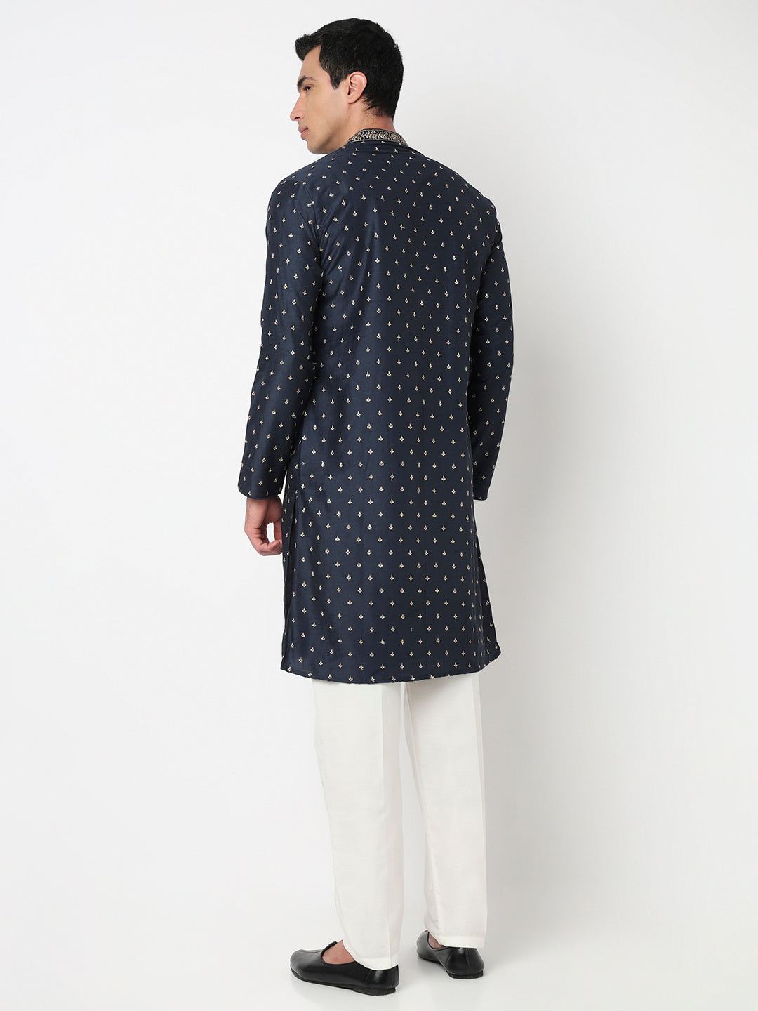 Embroidered Straight Kurta and Pant Set