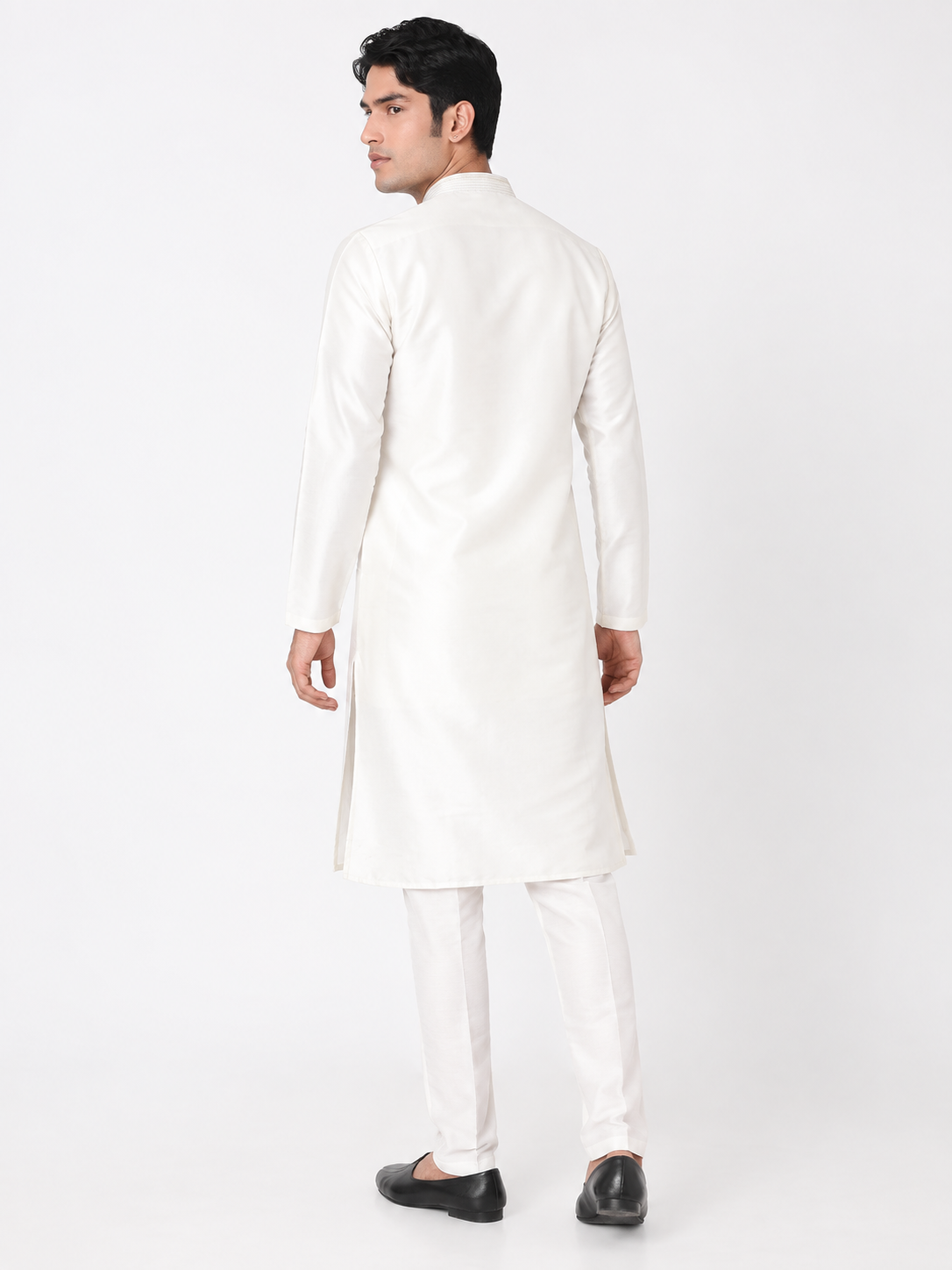 Solid Straight Kurta and Pjyama Set