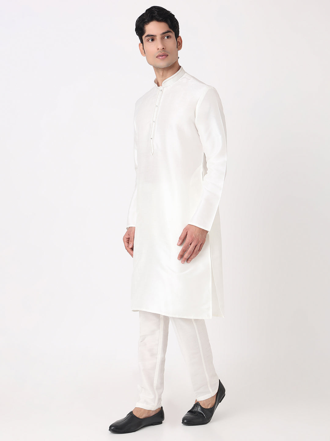 Solid Straight Kurta and Pjyama Set