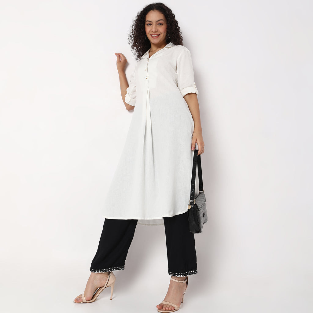 Straight Fit Solid Mid Rise Pants