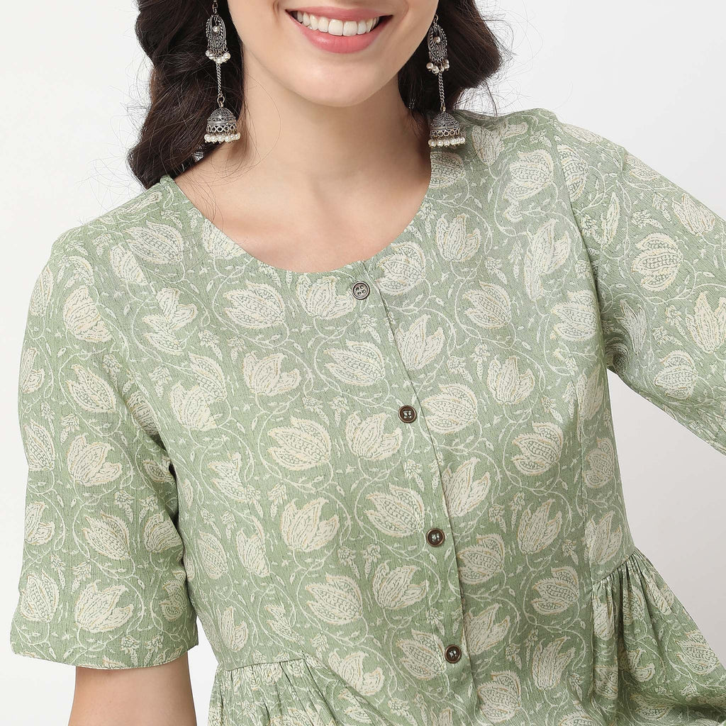 Women Wearing Flare Fit Printed Kurta Set
