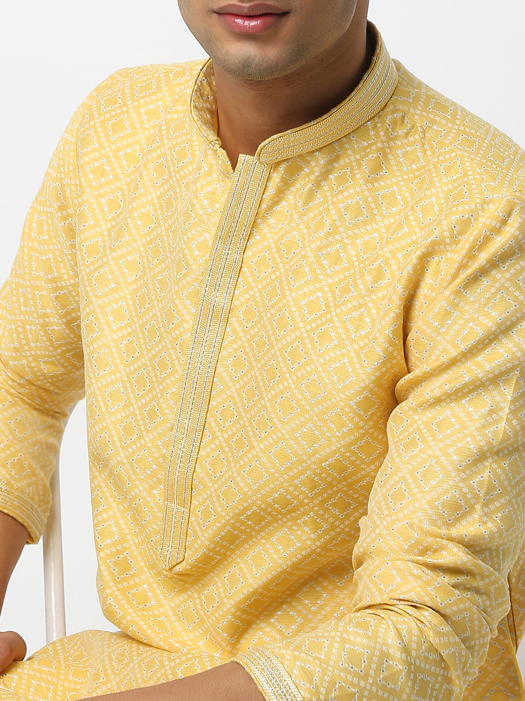 Regular Fit Jacquard Mandarin Collar Full Sleeve Kurta and Pant Set