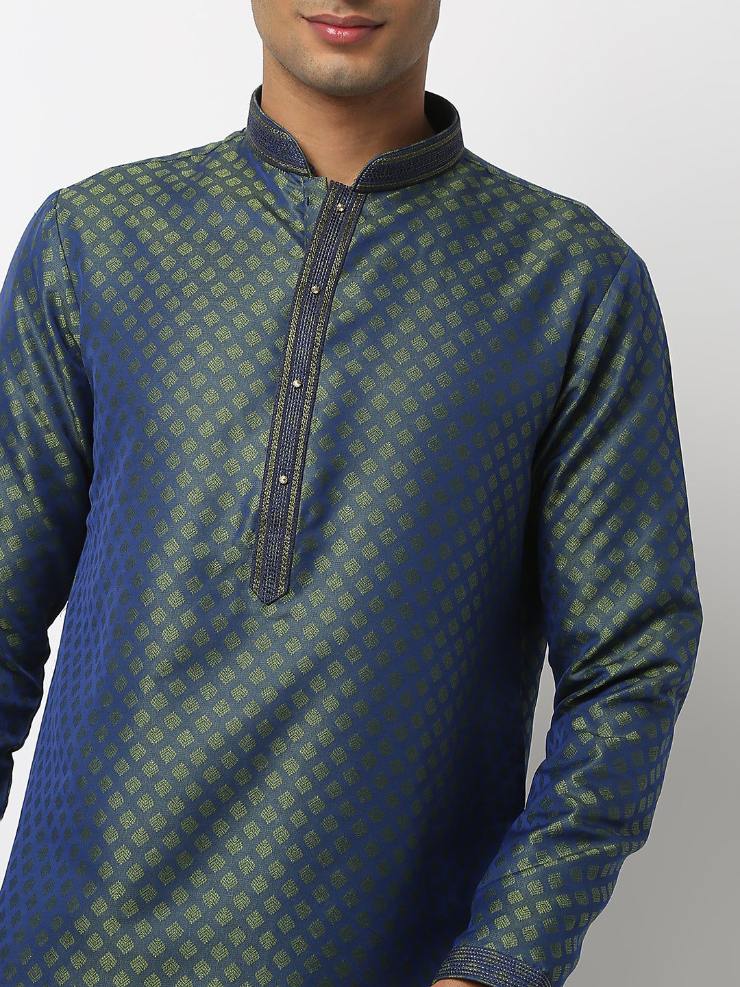 Regular Fit Jacquard Mandarin Collar Full Sleeve Kurta and Pant Set