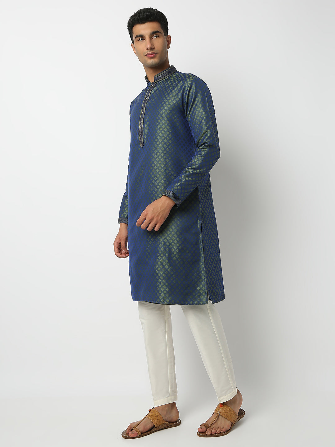 Regular Fit Jacquard Mandarin Collar Full Sleeve Kurta and Pant Set