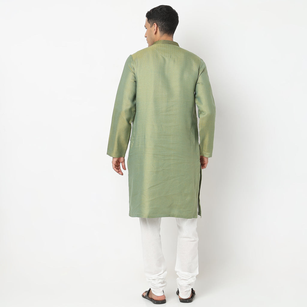 Regular Fit Solid Kurta