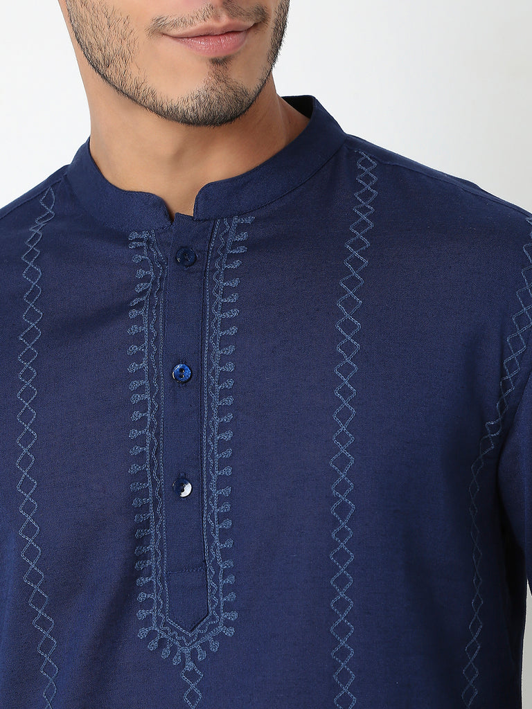 Regular Fit Embroidered Kurta