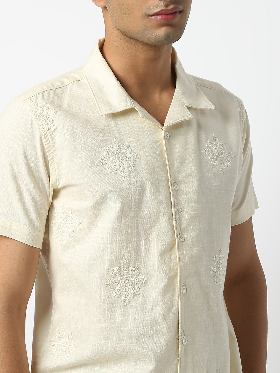 Relaxed Fit Embroidered Shirt Collar Half Sleeve Shirt