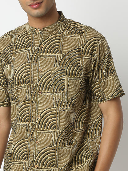 Relaxed Fit Printed Mandarin Collar Half Sleeve Shirt