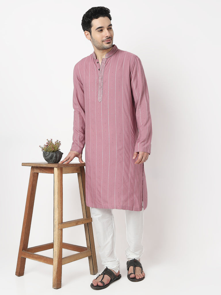 Regular Fit Embroidered Kurta