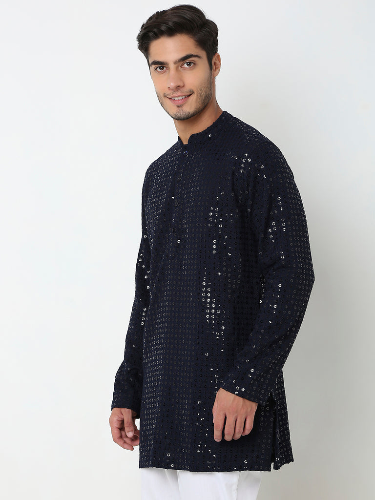 Regular Fit Embroidered Kurta