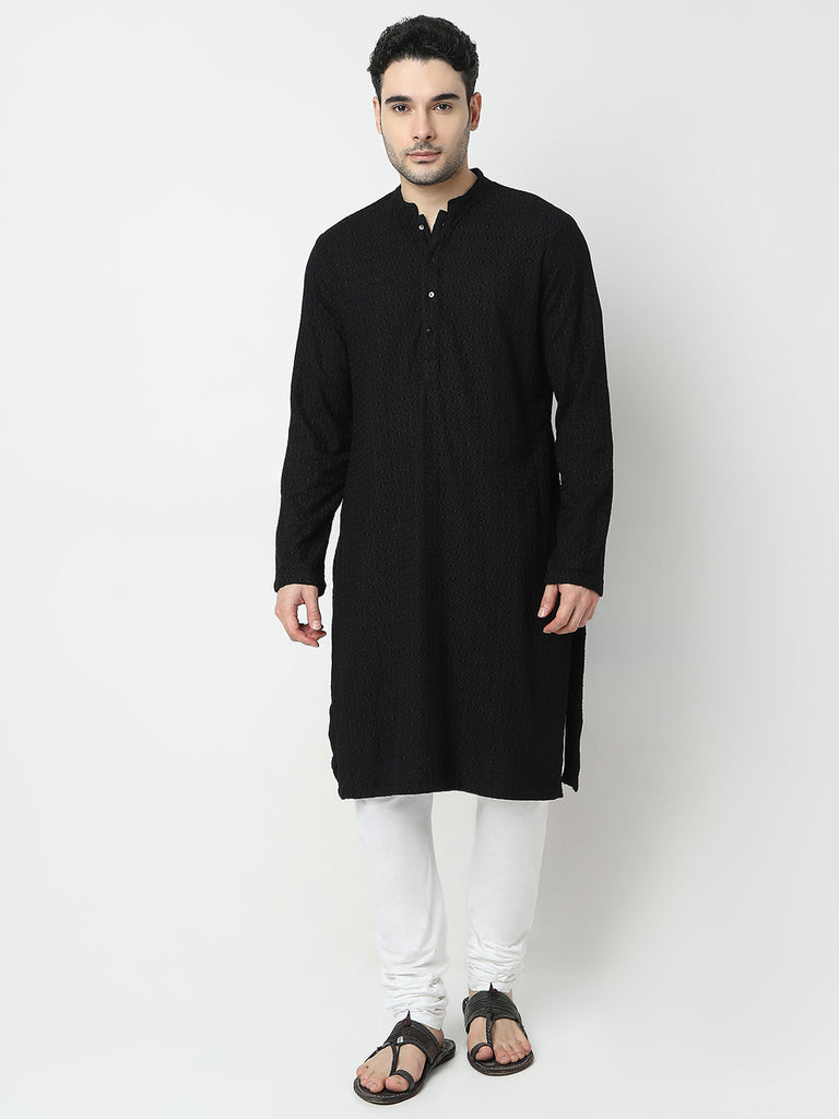 Regular Fit Embroidered Kurta