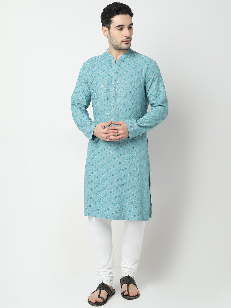 Regular Fit Embroidered Kurta