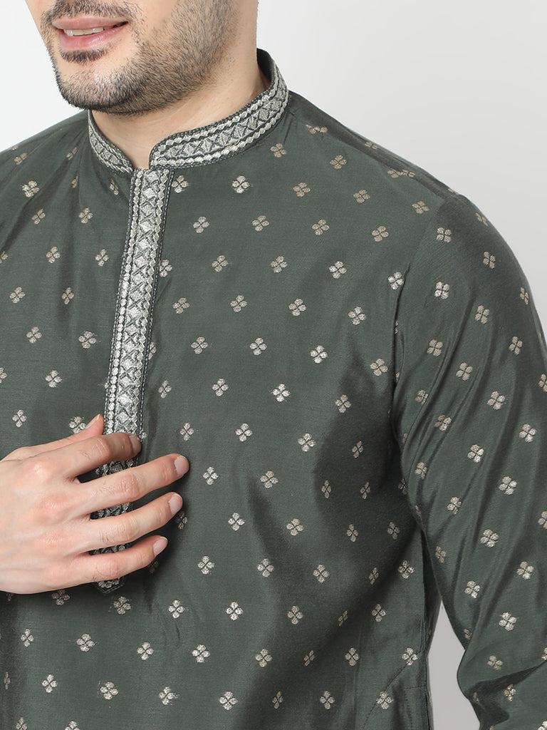 Regular Fit Jacquard Kurta