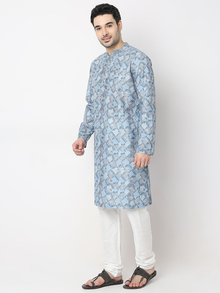 Regular Fit Embroidered Kurta