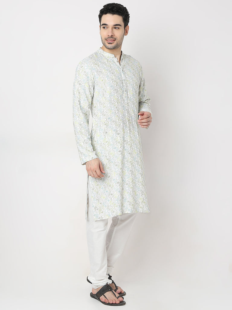 Regular Fit Embroidered Kurta