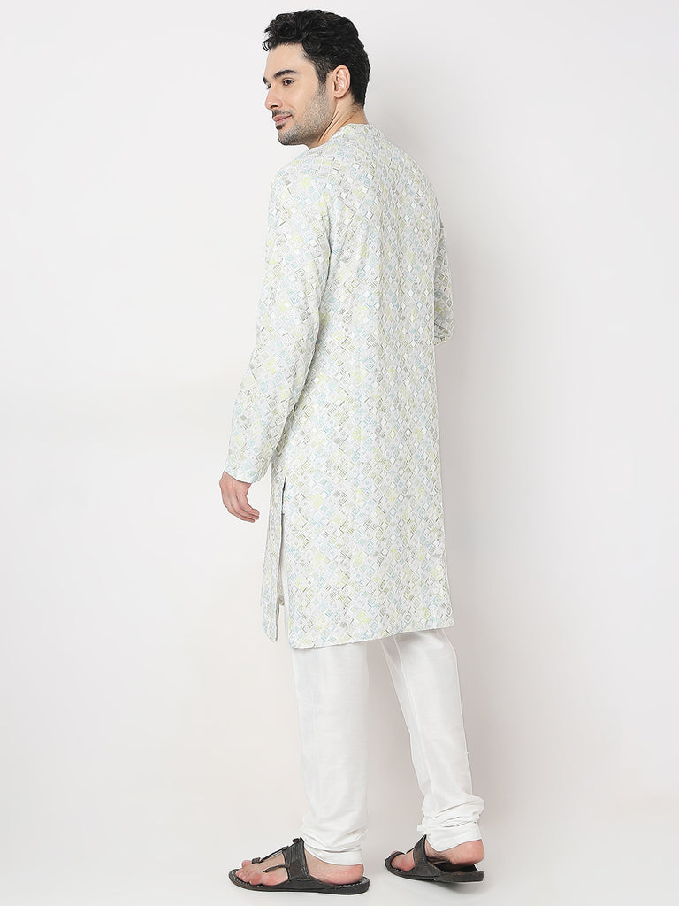 Regular Fit Embroidered Kurta