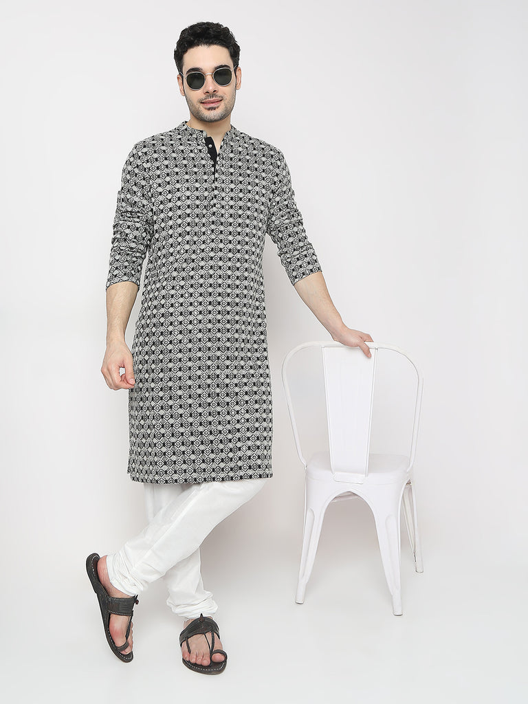 Regular Fit Embroidered Kurta