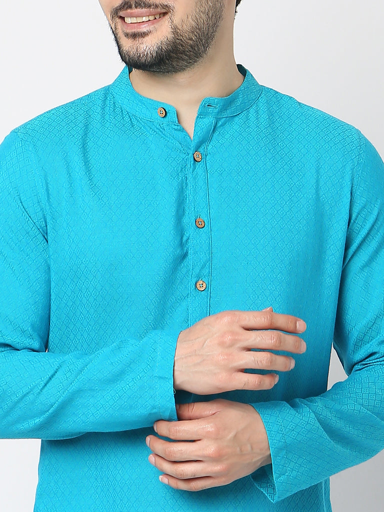 Regular Fit Structured Kurta