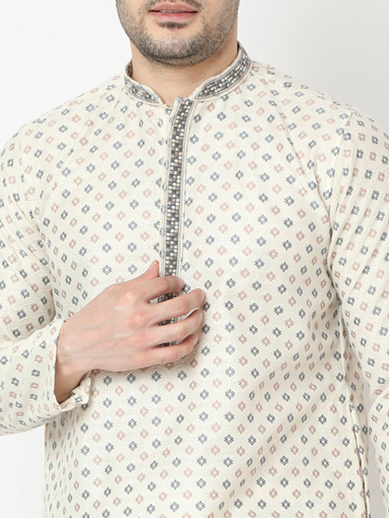 Regular Fit Jacquard Kurta