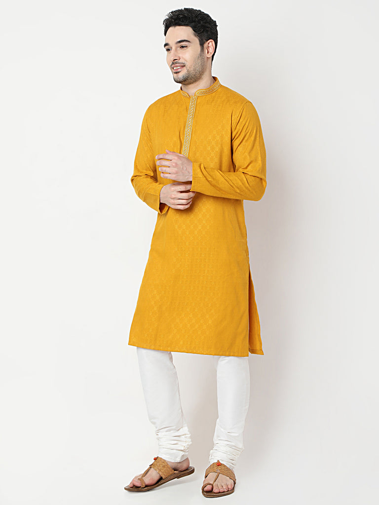 Regular Fit Jacquard Kurta