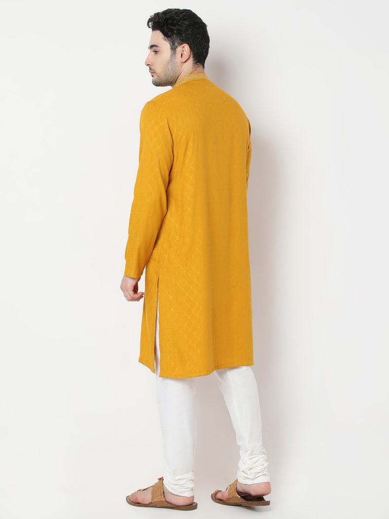 Regular Fit Jacquard Kurta