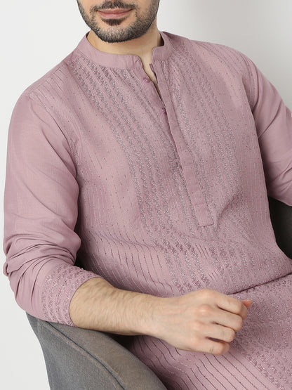 Straight Fit Embroidered Full Sleeve Kurta