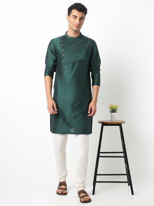 Straight Fit Solid Mandarin Collar Full Sleeve Kurta