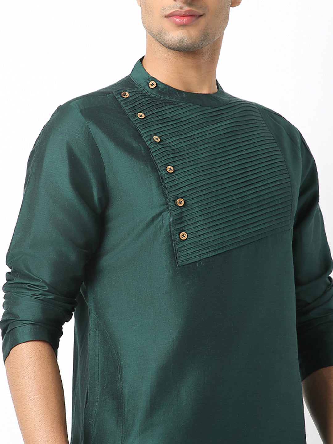 Straight Fit Solid Mandarin Collar Full Sleeve Kurta