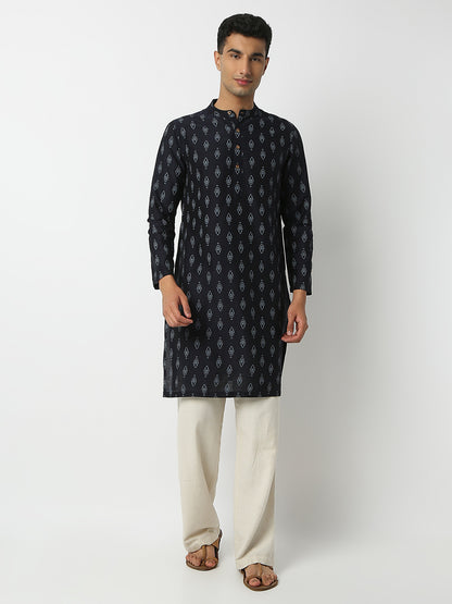 Straight Fit Printed Mandarin Collar Full Sleeve Kurta
