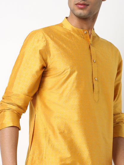 Regular Fit Printed Mandarin Collar Full Sleeve Kurta