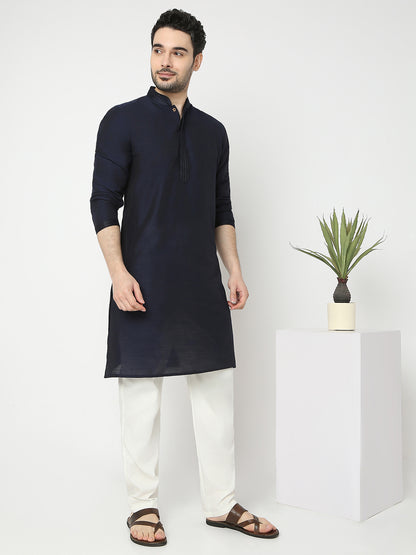 Regular Fit Solid Full Sleeve Kurta