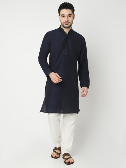 Regular Fit Solid Full Sleeve Kurta