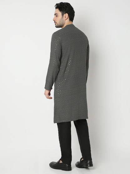 Straight Fit Embroidered Full Sleeve Kurta