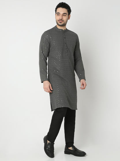 Straight Fit Embroidered Full Sleeve Kurta