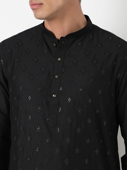 Embroidered Straight Long Kurta